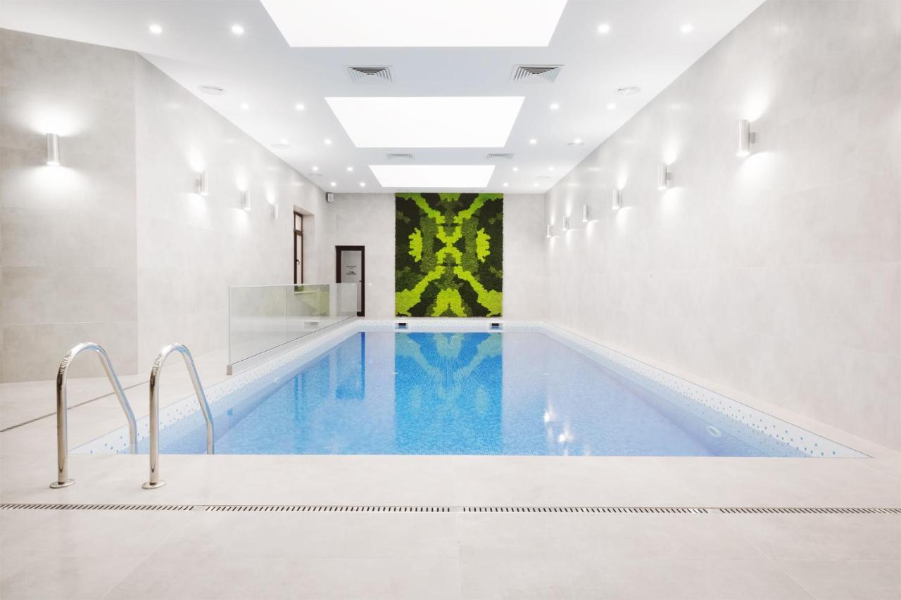 Roxen Hotel&Spa Chişinau Exteriör bild