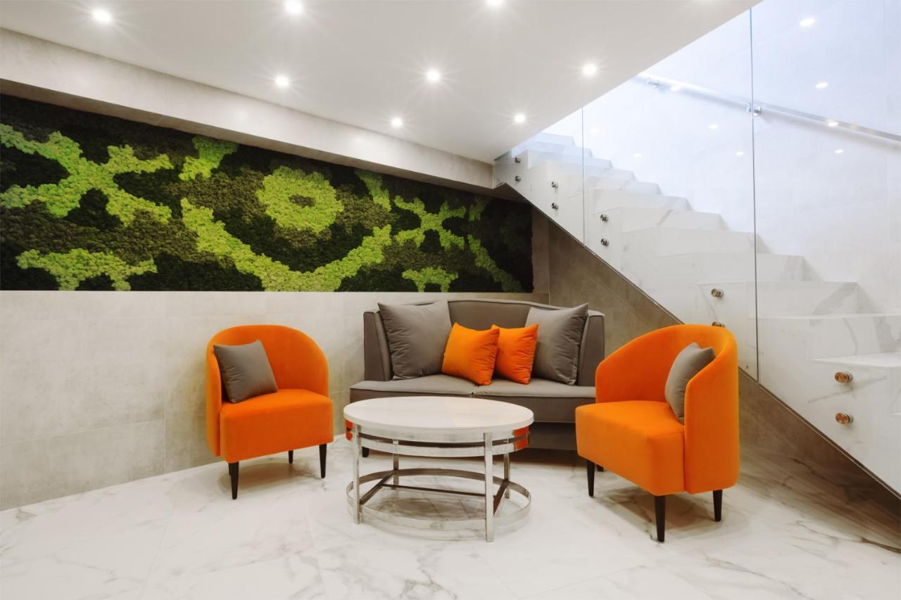 Roxen Hotel&Spa Chişinau Exteriör bild